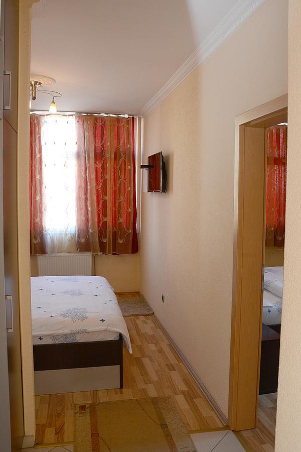 פריזאי Bolero Hotel מראה חיצוני תמונה