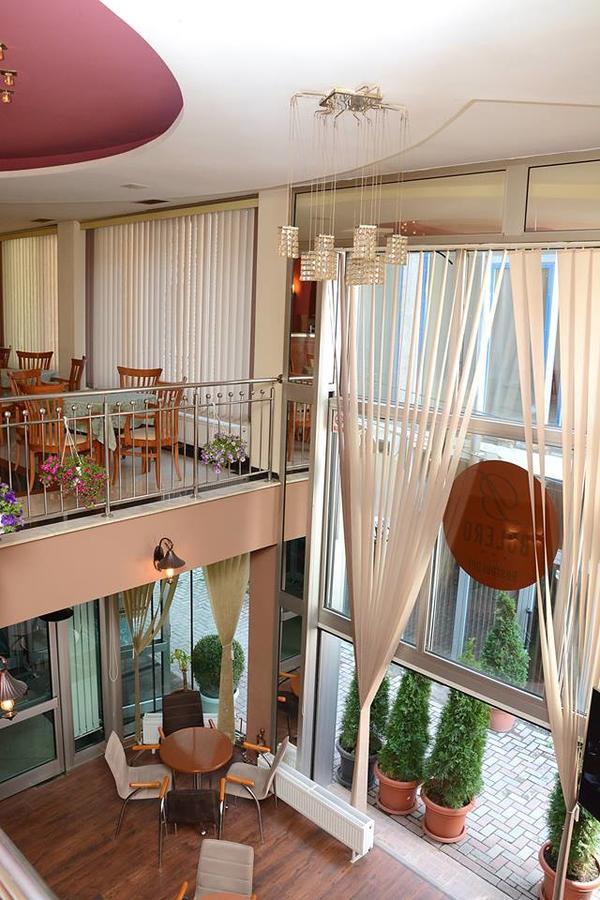 פריזאי Bolero Hotel מראה חיצוני תמונה